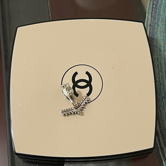 Bundle,beautiful Pandora Earrings in excellent condition ♥️ - Picture 3 of 12